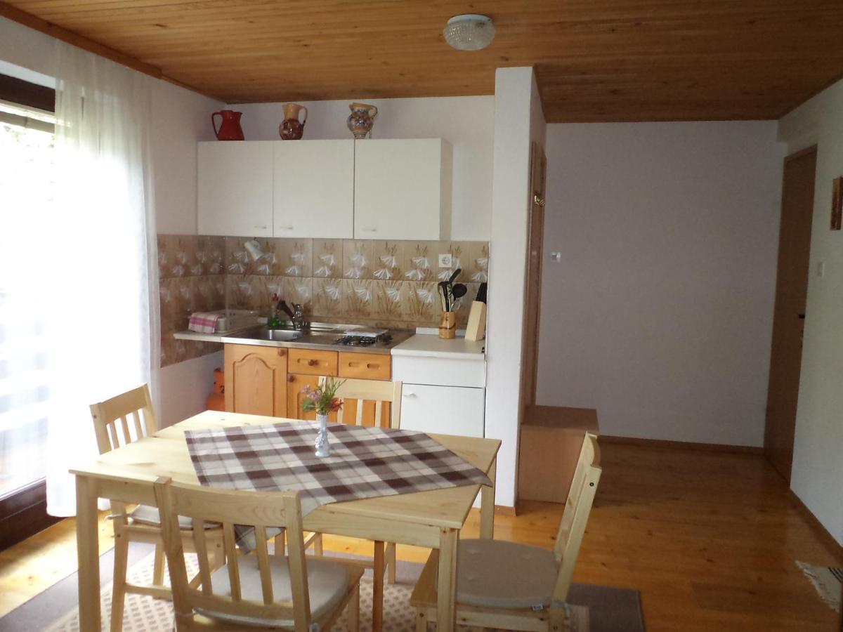 Apartma Podlogar Golica Triglav Apartment Jesenice Exterior photo